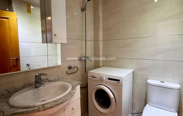 Herverkoop - Appartement / flat - Torrevieja - Estacion Autobuses