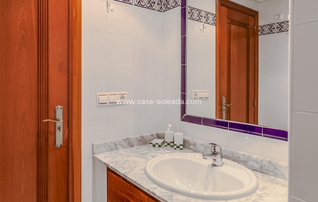 Wiederverkauf - Wohnung - Torrevieja - Los Frutales