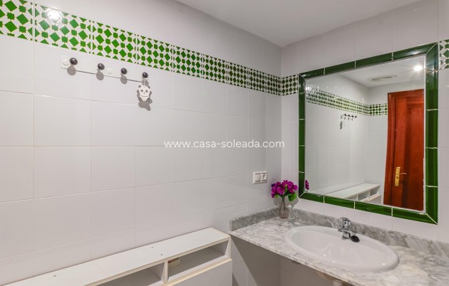 Wiederverkauf - Wohnung - Torrevieja - Los Frutales