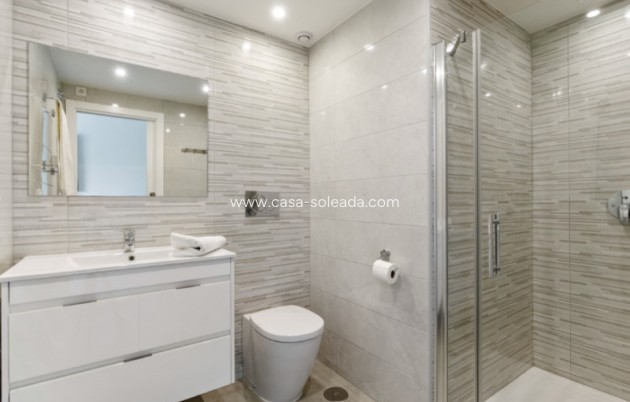 Herverkoop - Appartement / flat - Torrevieja - Costa Blanca