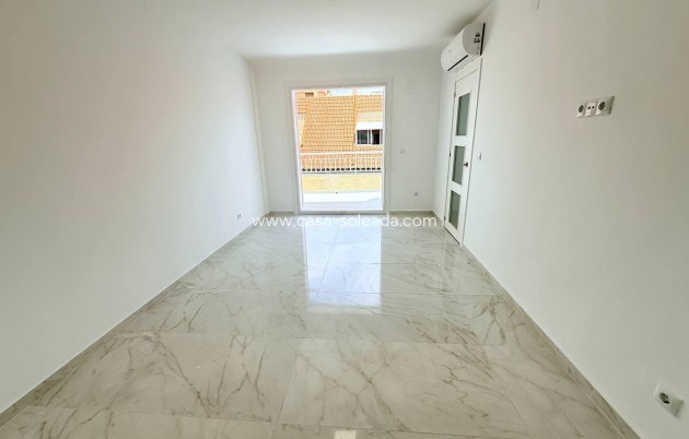 Wiederverkauf - Wohnung - Torrevieja - Acequion