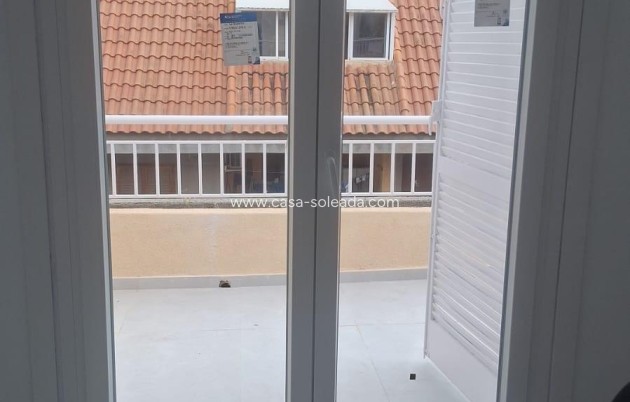 Wiederverkauf - Wohnung - Torrevieja - Acequion