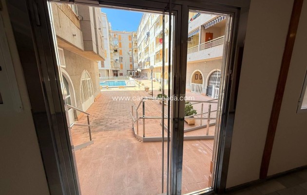 Wiederverkauf - Wohnung - Torrevieja - Acequion