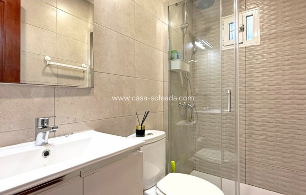 Resale - Apartment / flat - Torrevieja - Torreblanca