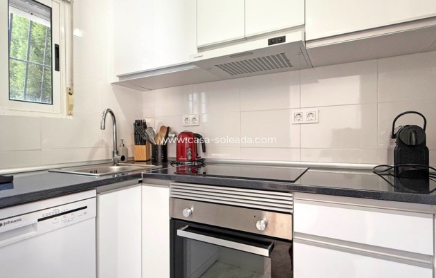 Resale - Apartment / flat - Torrevieja - Torreblanca