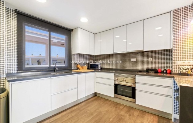 Wiederverkauf - Wohnung - Orihuela Costa - Campoamor