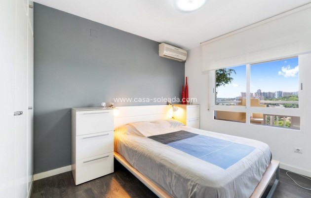 Wiederverkauf - Wohnung - Orihuela Costa - Campoamor