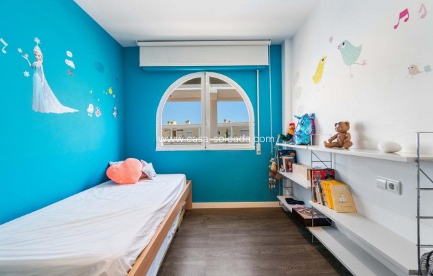 Wiederverkauf - Wohnung - Orihuela Costa - Campoamor