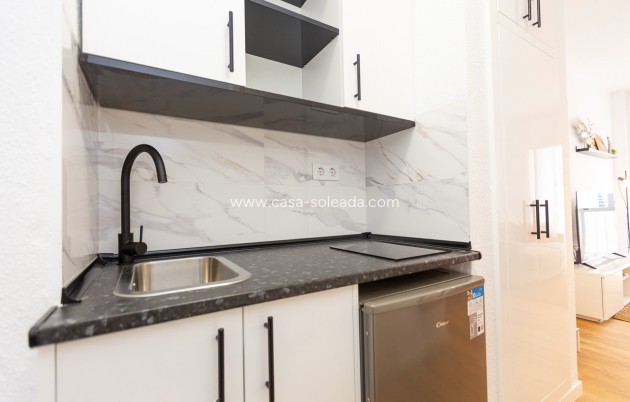 Wiederverkauf - Studio - Torrevieja - Beach