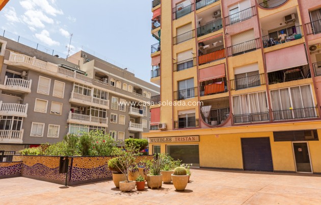 Wiederverkauf - Studio - Torrevieja - Beach
