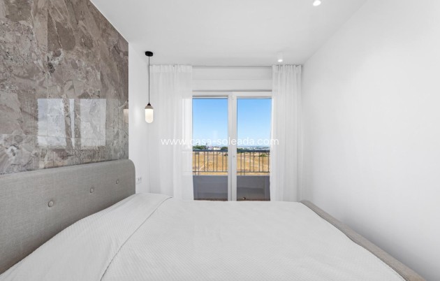 Herverkoop - Appartement / flat - Torrevieja - Punta Prima
