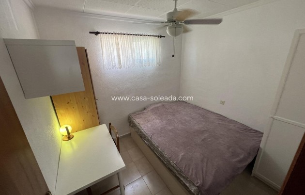 Wiederverkauf - Stadthaus - Torrevieja - La Siesta