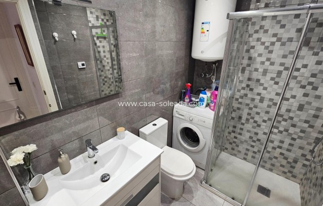 Wiederverkauf - Bungalow - Torrevieja - Torreblanca