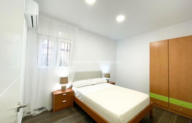 Wiederverkauf - Wohnung - Alicante - Altozano