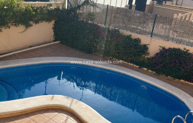 Wiederverkauf - Villa - Orihuela Costa - Villamartín