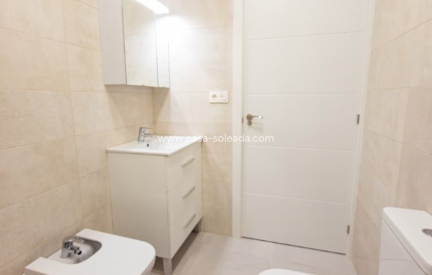 Wiederverkauf - Wohnung - Torrevieja - El Acequión - Los Náufragos