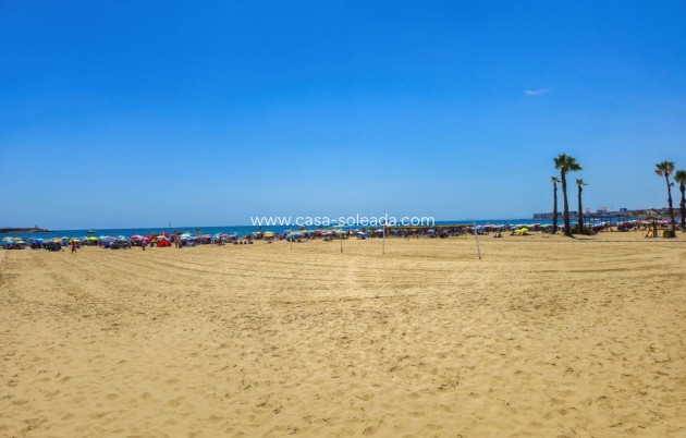 Wiederverkauf - Wohnung - Torrevieja - El Acequión - Los Náufragos