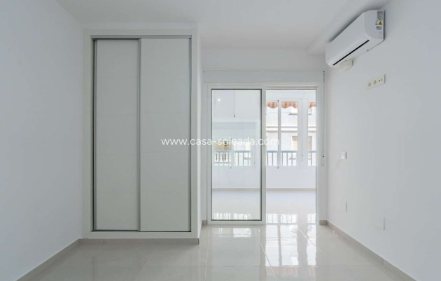 Herverkoop - Flat - Torrevieja - Avenida Habaneras - Curva de Palangre