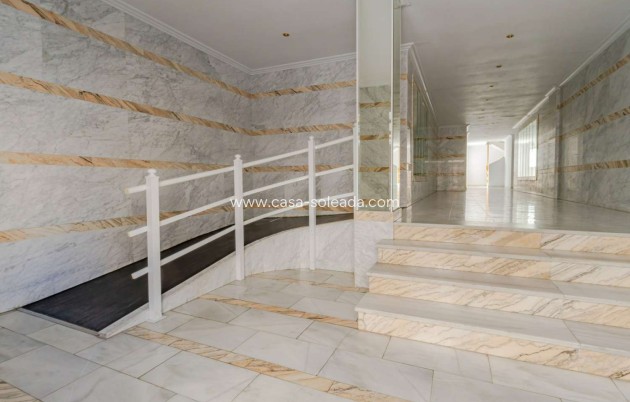 Herverkoop - Flat - Torrevieja - Avenida Habaneras - Curva de Palangre