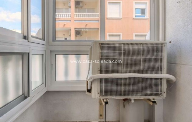 Herverkoop - Appartement / flat - Torrevieja - Playa del Cura