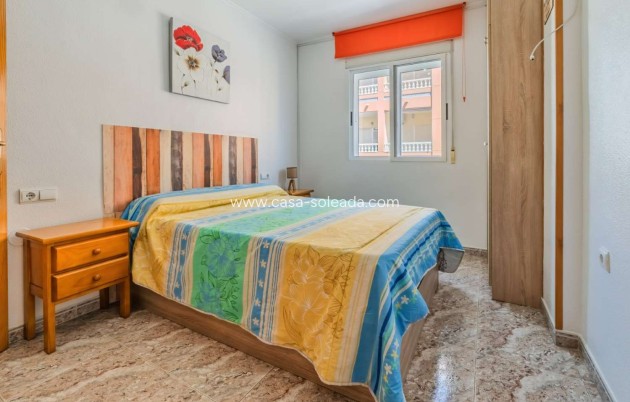 Herverkoop - Appartement / flat - Torrevieja - Playa del Cura