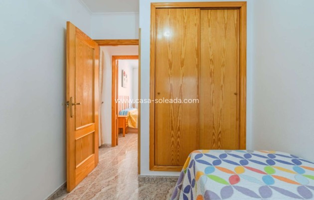 Herverkoop - Appartement / flat - Torrevieja - Playa del Cura