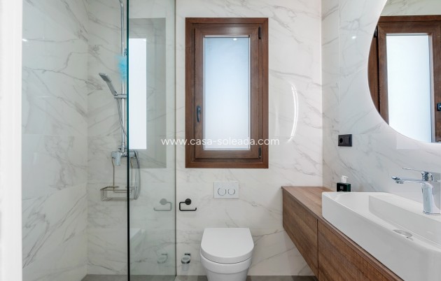 Wiederverkauf - Villa - Torrevieja - Los Balcones
