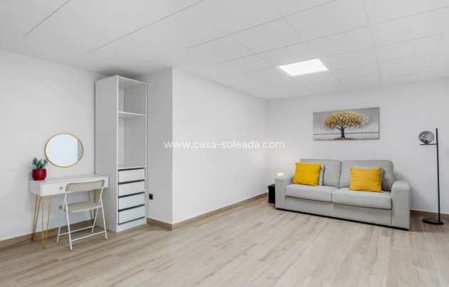 Wiederverkauf - Villa - Torrevieja - Los Balcones