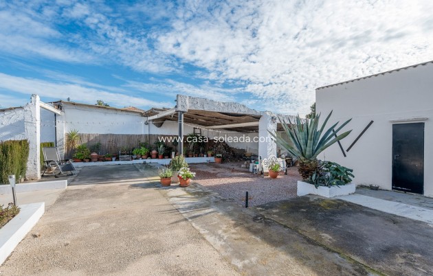 Wiederverkauf - Country Property/Finca - Elche - Daimés