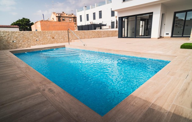 Neue Gebäude - Villa - Orihuela Costa - Punta Prima