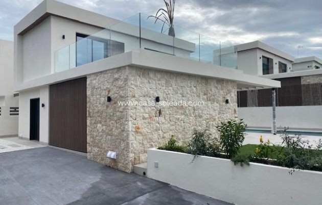 Neue Gebäude - Stadthaus - Orihuela Costa - Montezenia