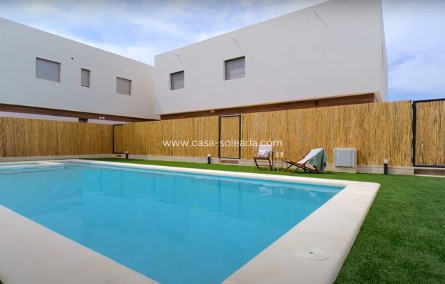 Neue Gebäude - Stadthaus - Orihuela Costa - Pau 26