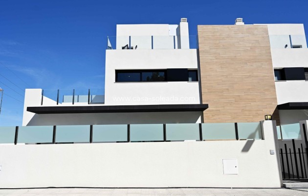 Neue Gebäude - Stadthaus - Orihuela Costa - Las Filipinas
