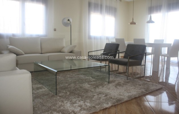 Neue Gebäude - Villa - Torrevieja - Los Altos