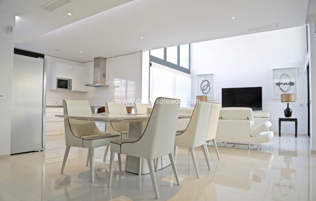 Obra nueva - Villa - Dehesa De Campoamor