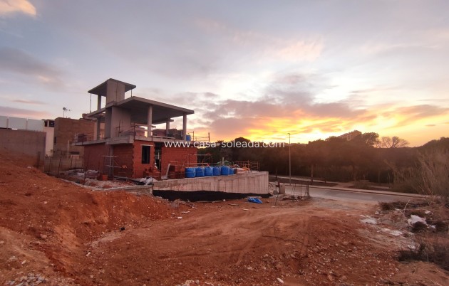 Obra nueva - Villa - Dehesa De Campoamor