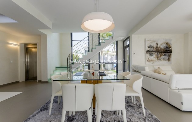 Neue Gebäude - Villa - Orihuela Costa - Campoamor
