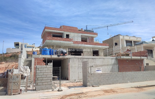 Obra nueva - Villa - Dehesa De Campoamor