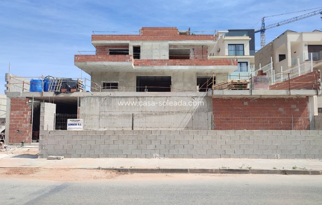 Obra nueva - Villa - Dehesa De Campoamor
