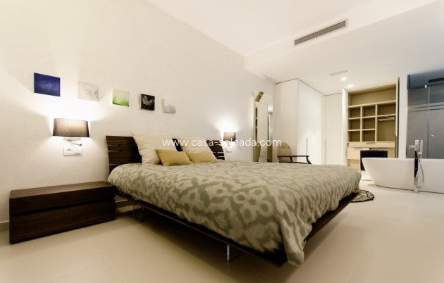 Neue Gebäude - Villa - Orihuela Costa - Campoamor
