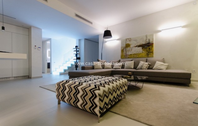 Neue Gebäude - Villa - Orihuela Costa - Campoamor