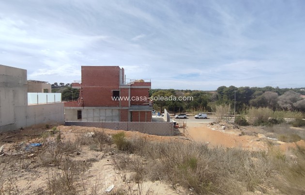 Obra nueva - Villa - Dehesa De Campoamor
