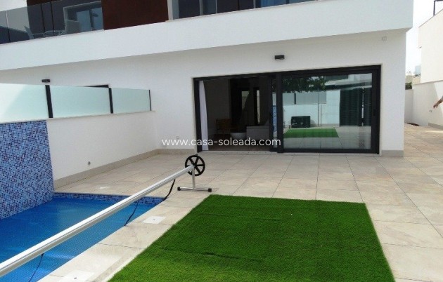 Nouvelle construction - Villa - Pilar de la Horadada - pueblo