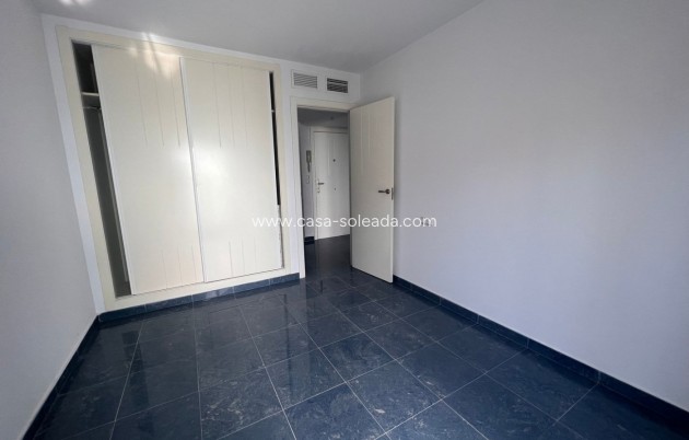 Neue Gebäude - Wohnung - Calpe - Playa La Fossa