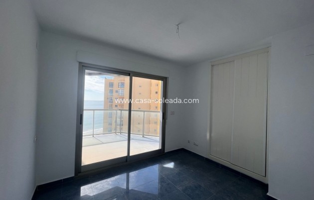 Neue Gebäude - Wohnung - Calpe - Playa La Fossa