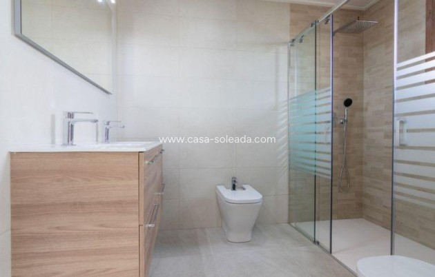 Neue Gebäude - Villa - Torrevieja - Los Altos