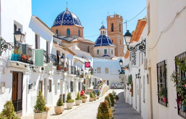 Obra nueva - Villa - Altea