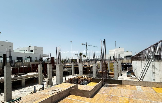 Obra nueva - Villa - Dolores