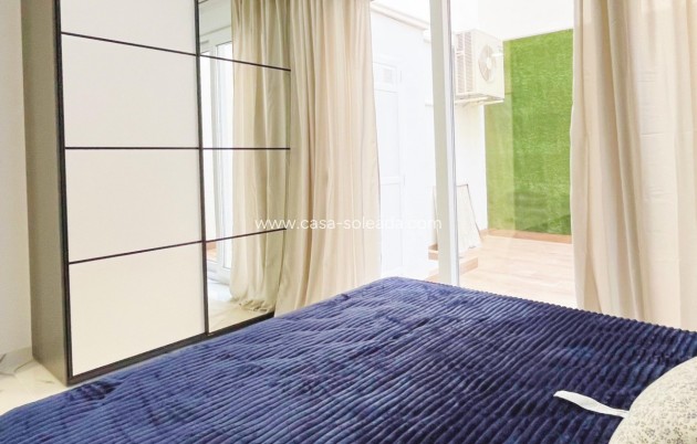 Resale - Apartment / flat - Torrevieja - Costa Blanca
