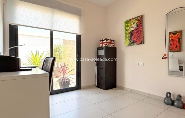 Herverkoop - Bungalow - Orihuela Costa - Costa Blanca